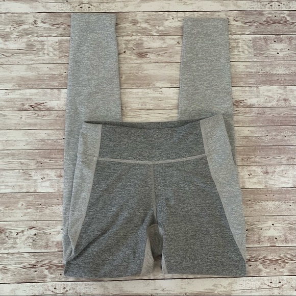 Outdoor Voices Grey Colorblock Mid Rise Leggings - Picture 4 of 11